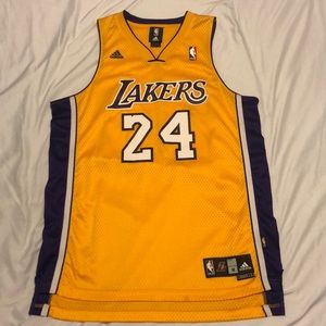 Kobe Bryant Jersey #24